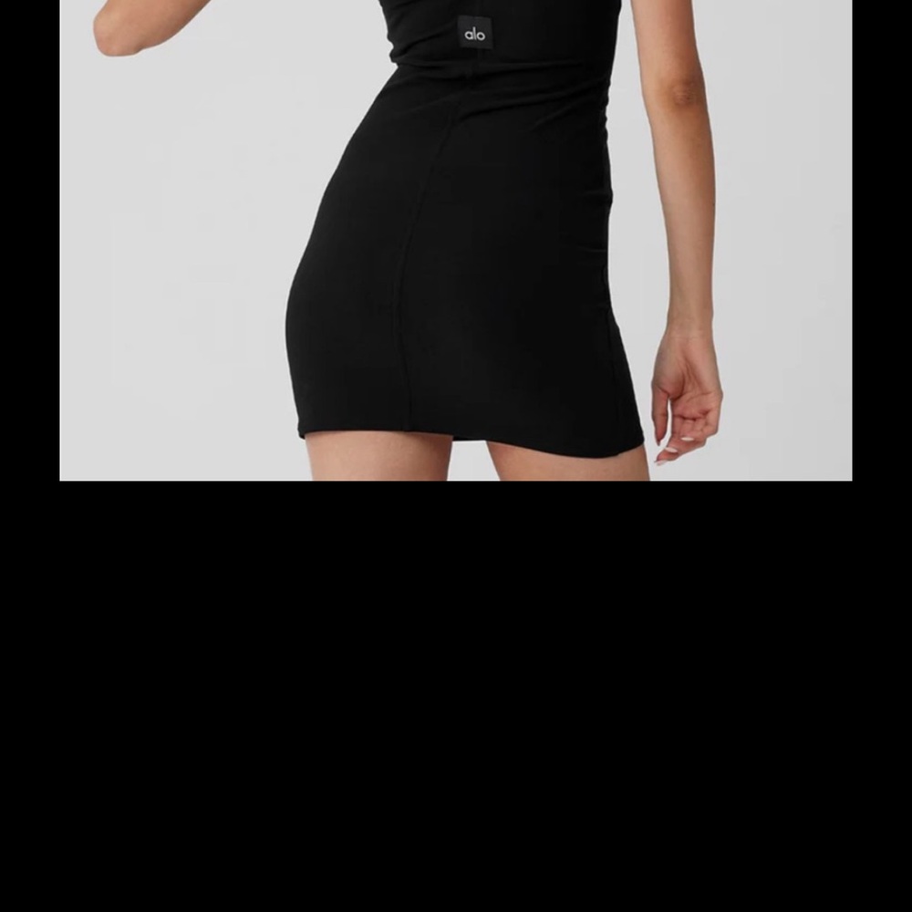 ALO Yoga Headstart Black Dress